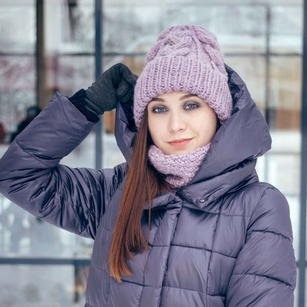 Модные головные уборы для женщин зима 2023 для настоящих холодов: фото, модные тенденции